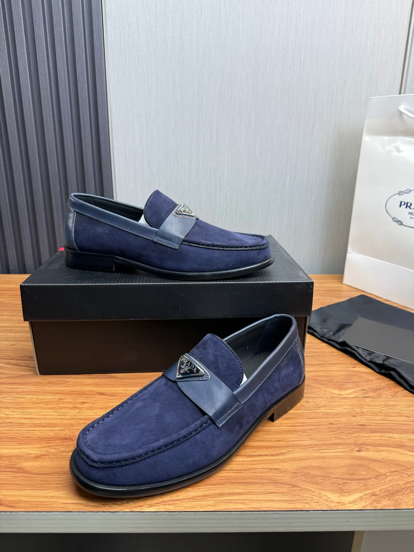 Factory price 580💰 ＰＲＡＤＡPrada. Men's business casual leather shoes, luxurious and noble👞All imported original brand leather materials, just to create a more comfortable wearing experience, upper: original cowhide. Frosted cowhide➕Imported full cowhide, original outsole✔️36-45 (45 non-returnable)